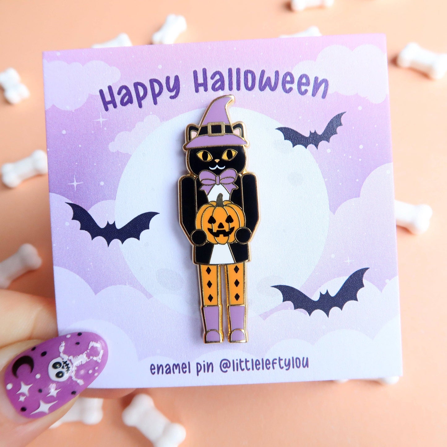 Halloween Nussknacker Pin
