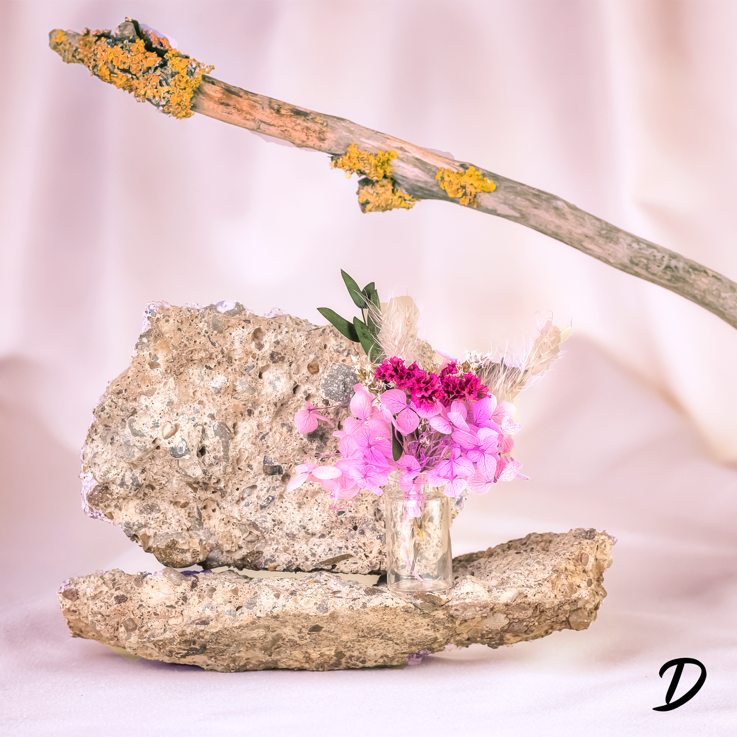 dried valentines bouquet for readers.