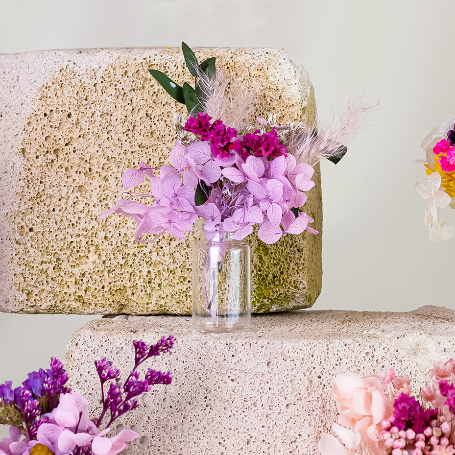 dried valentines bouquet for readers.