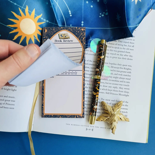 Notebook Book Review Kosmisch